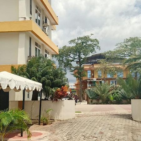 Shamool Hotel Dar es Salaam Zewnętrze zdjęcie